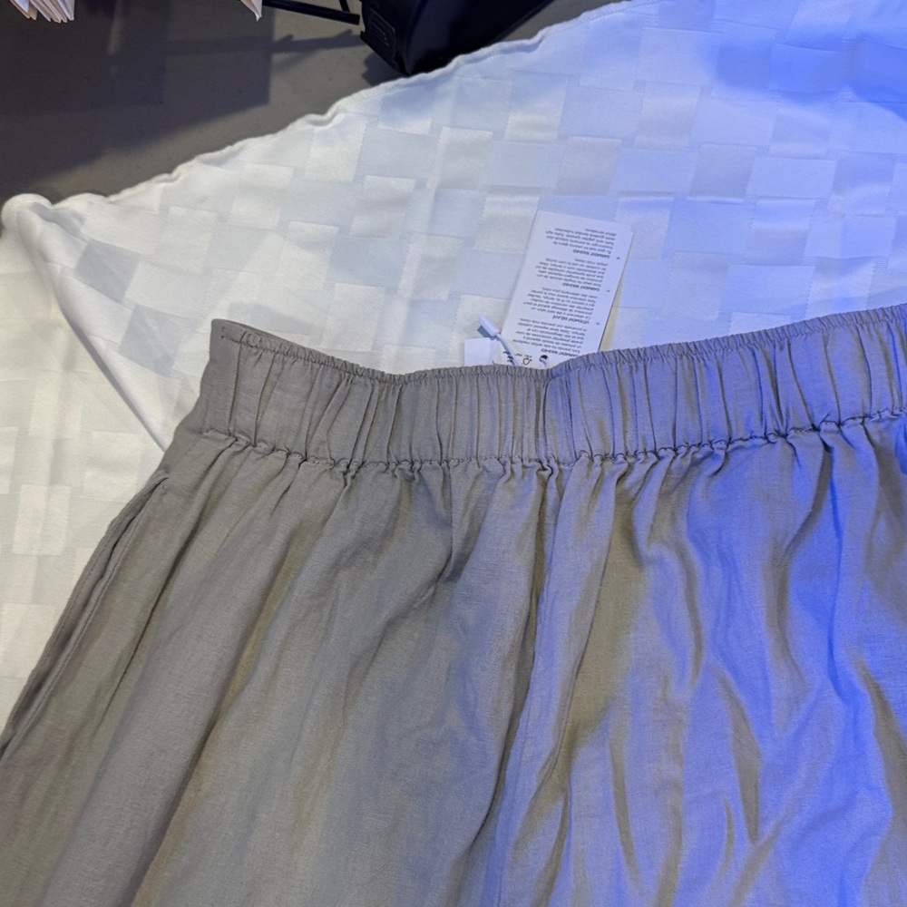 MNG Linen Garment - Picture 6 of 9